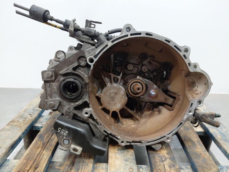 Recambio de caja cambios para kia carens iv 1.7 crdi referencia OEM IAM   