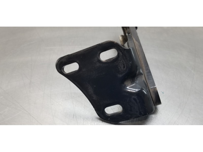Recambio de soporte / guia puerta corredera para volkswagen caddy furgón/kombi kombi referencia OEM IAM 2K0843398B  