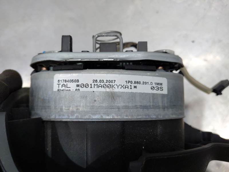 Recambio de kit airbag para seat leon (1p1) 1.9 tdi referencia OEM IAM   