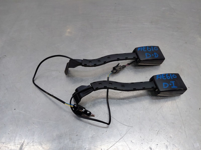 Recambio de kit airbag para seat leon (1p1) 1.9 tdi referencia OEM IAM   