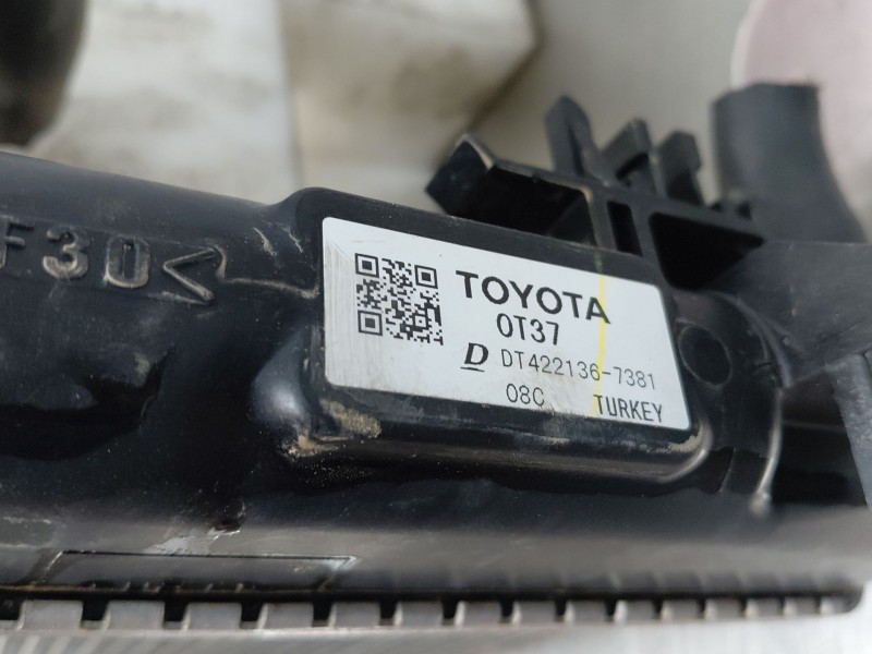 Recambio de radiador agua para toyota c-hr hybrid referencia OEM IAM   