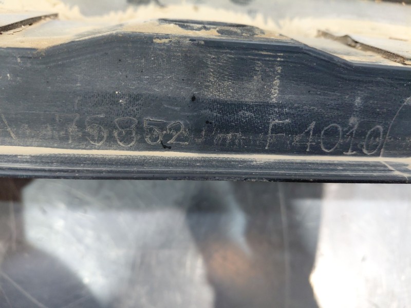 Recambio de faldon lateral para toyota c-hr hybrid referencia OEM IAM   