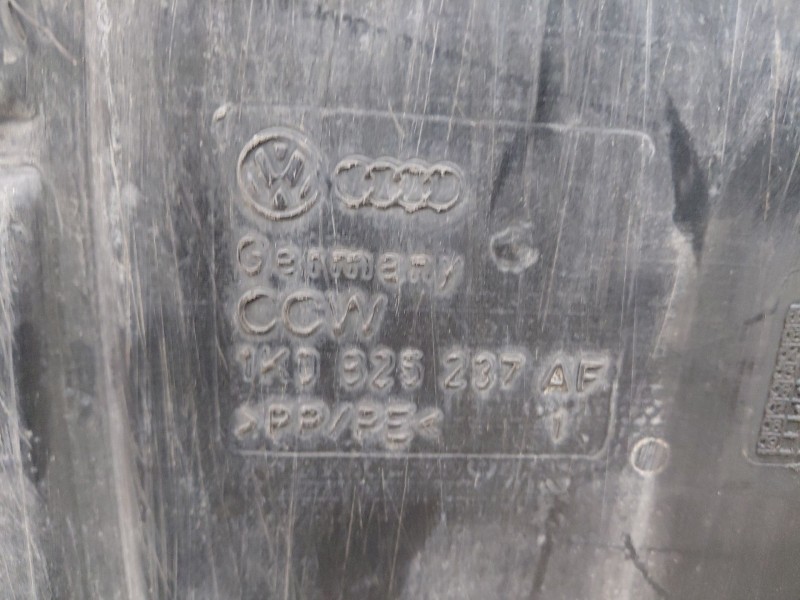 Recambio de cubrecarter para seat leon (1p1) 1.9 tdi referencia OEM IAM   