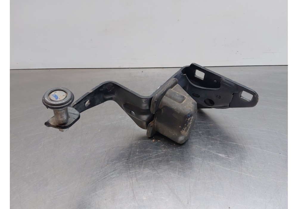 Recambio de soporte / guia puerta corredera para renault master iii furgón referencia OEM IAM   