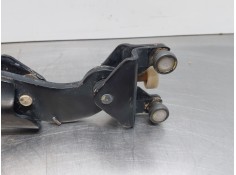 Recambio de soporte / guia puerta corredera para renault master iii furgón referencia OEM IAM    2