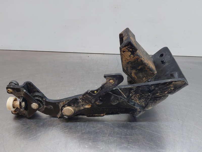 Recambio de soporte / guia puerta corredera para renault master iii furgón referencia OEM IAM   