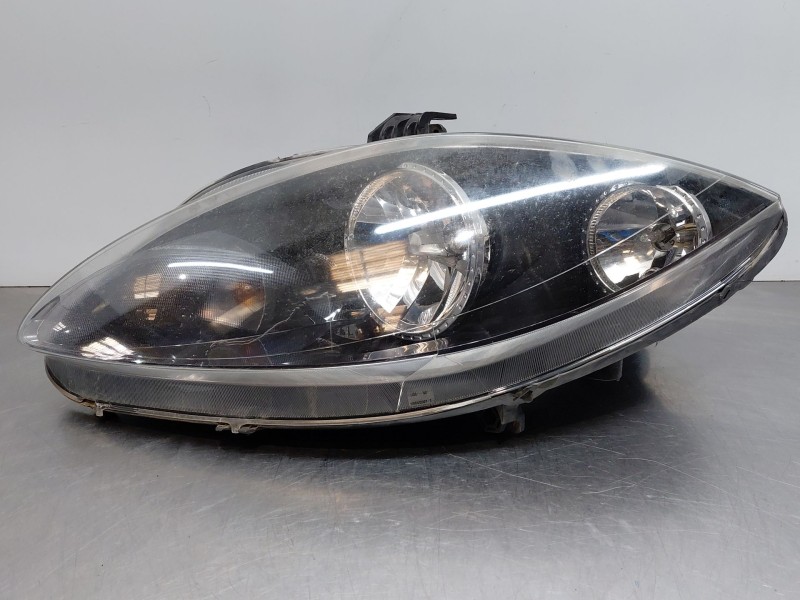 Recambio de faro izquierdo para seat leon (1p1) 1.9 tdi referencia OEM IAM 5P1941005D  