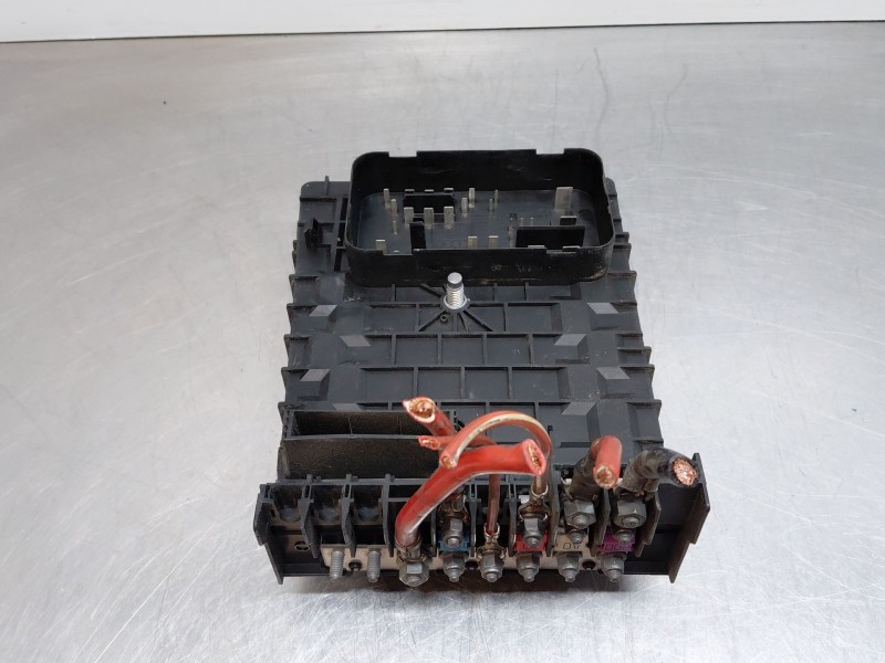 Recambio de caja reles / fusibles para seat leon (1p1) 1.9 tdi referencia OEM IAM 1K0937125A  