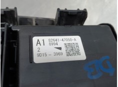 Recambio de caja reles / fusibles para toyota c-hr hybrid referencia OEM IAM 8264147050   2