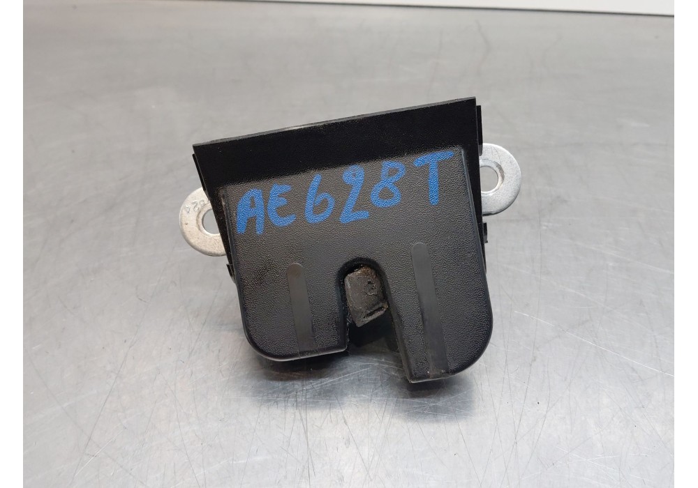 Recambio de cerradura maletero / porton para seat altea xl (5p5, 5p8) 1.9 tdi referencia OEM IAM 5P8827505C1UQ  