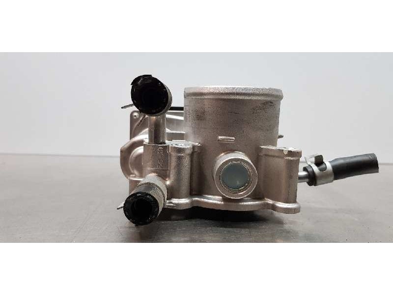 Recambio de caja mariposa para kia sportage basic 2wd referencia OEM IAM 351002B300  