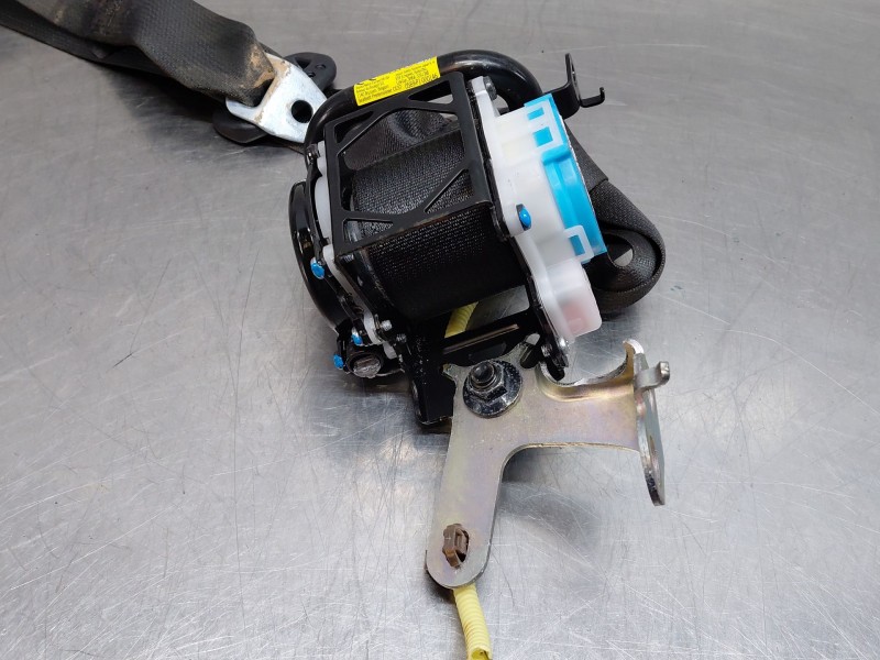 Recambio de cinturon seguridad trasero izquierdo para toyota c-hr hybrid referencia OEM IAM 73370F4011C2  