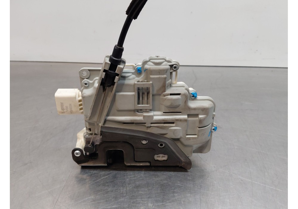 Recambio de cerradura puerta delantera derecha para seat altea xl (5p5, 5p8) 1.9 tdi referencia OEM IAM 1P1837016  