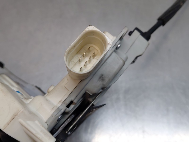 Recambio de cerradura puerta delantera derecha para seat altea xl (5p5, 5p8) 1.9 tdi referencia OEM IAM 1P1837016  