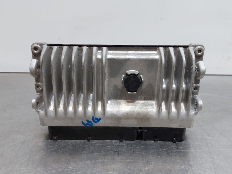 Recambio de centralita motor uce para toyota c-hr hybrid referencia OEM IAM 89661F4250  