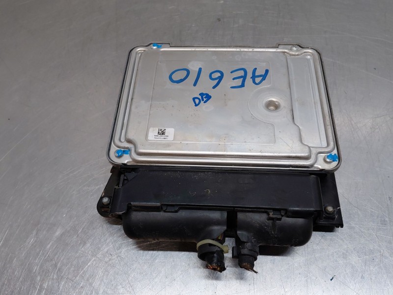 Recambio de centralita motor uce para seat leon (1p1) 1.9 tdi referencia OEM IAM 03G906021LK  