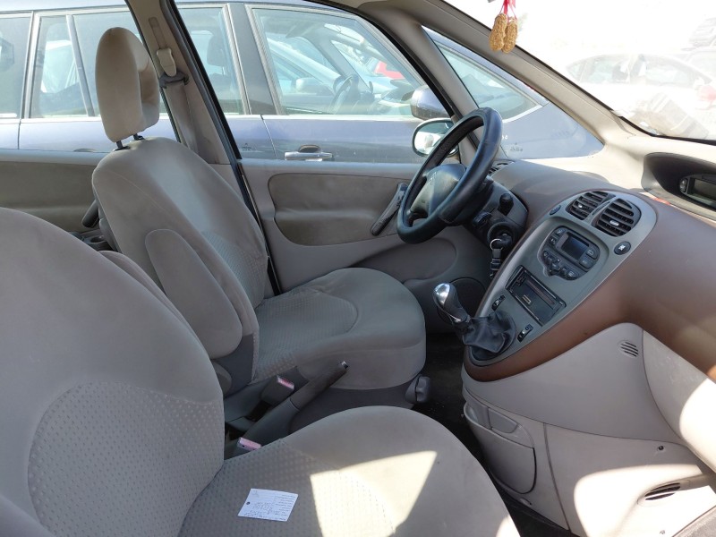 citroën xsara picasso (n68) del año 2004