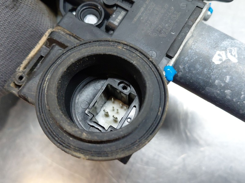 Recambio de elevalunas delantero izquierdo para toyota c-hr hybrid referencia OEM IAM 69820F4010  