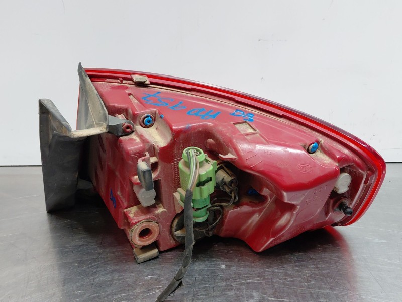 Recambio de piloto trasero izquierdo para audi a4 ber. (b8) multitronic referencia OEM IAM 8K5945095AC  