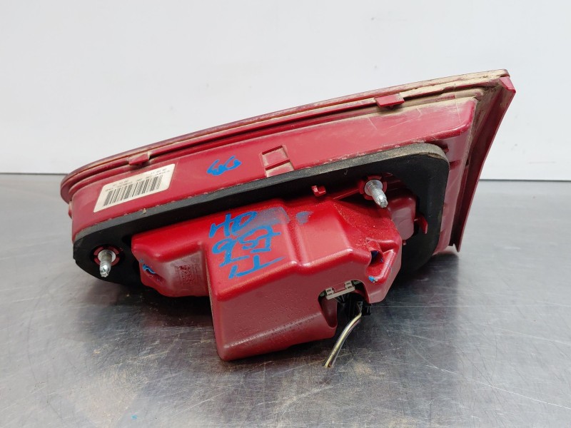 Recambio de piloto trasero izquierdo interior para audi a4 ber. (b8) multitronic referencia OEM IAM 8K5945093AC  