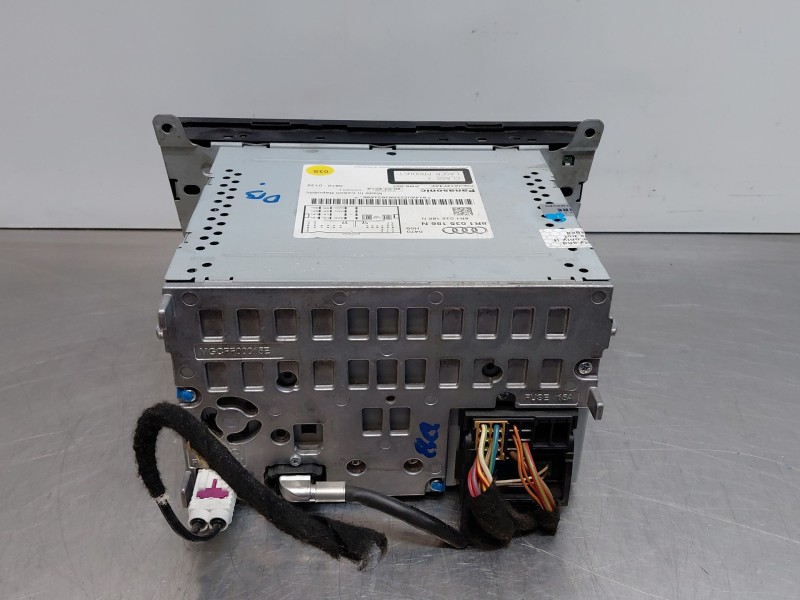 Recambio de sistema audio / radio cd para audi a4 ber. (b8) multitronic referencia OEM IAM 8R1057186NX 8R1035186N 