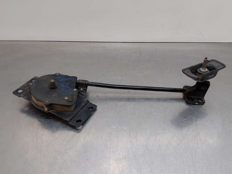 Recambio de soporte rueda repuesto para kia carens iv 1.7 crdi referencia OEM IAM 628501D000  