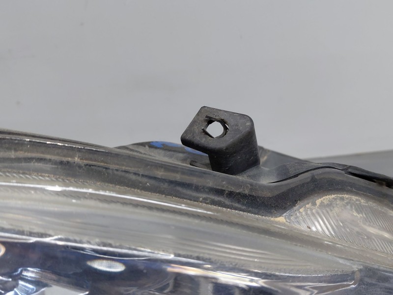 Recambio de faro derecho para toyota prius (_w3_) 1.8 hybrid (zvw3_) referencia OEM IAM   