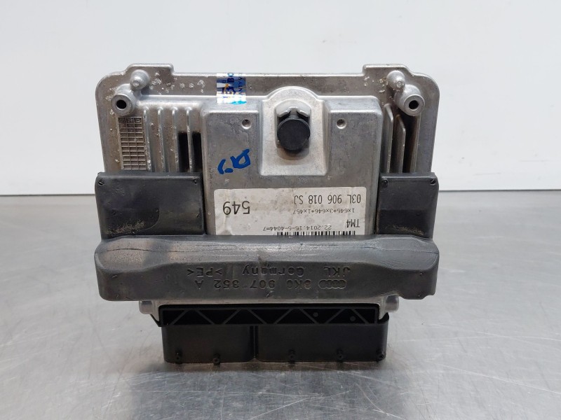 Recambio de centralita motor uce para audi a4 ber. (b8) multitronic referencia OEM IAM 03L906018SJ  