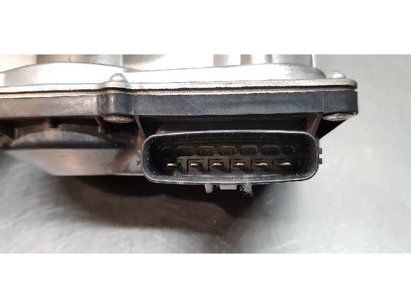 Recambio de caja mariposa para kia sportage basic 2wd referencia OEM IAM 351002B300  