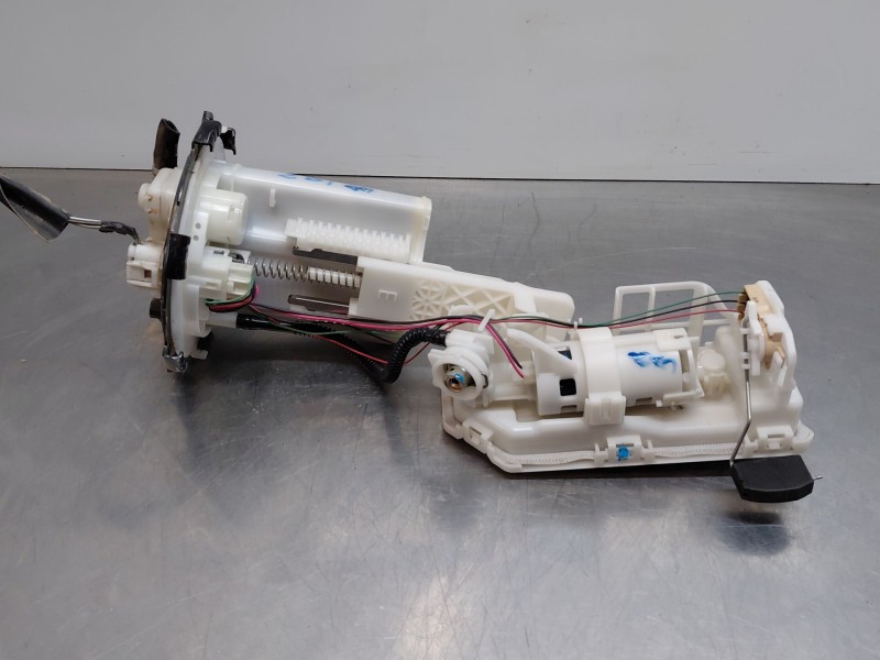 Recambio de aforador para toyota c-hr hybrid referencia OEM IAM 7702002C21  