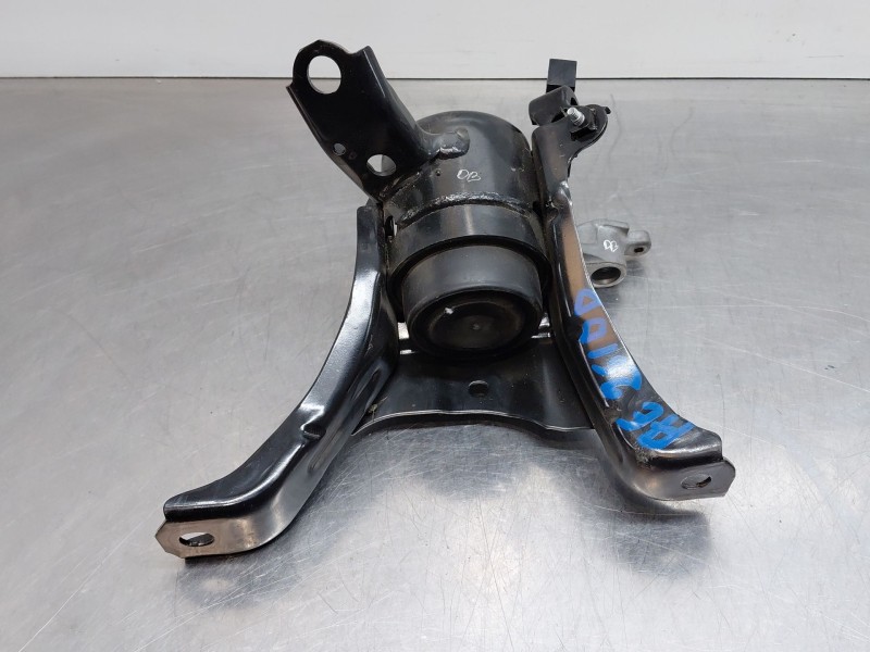 Recambio de soporte motor derecho para toyota c-hr hybrid referencia OEM IAM 123050T332  