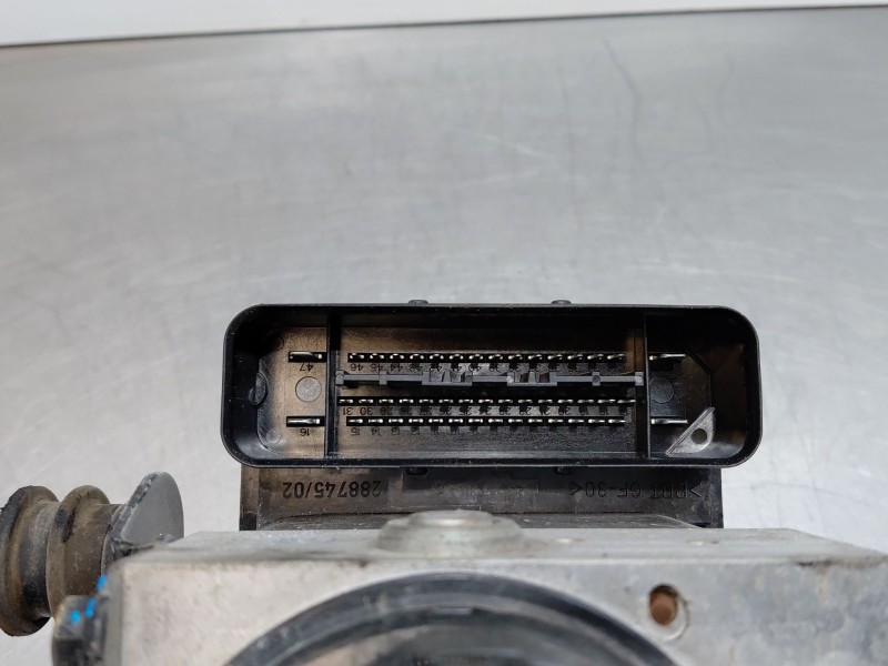 Recambio de abs para seat leon (1p1) 1.9 tdi referencia OEM IAM 1K0907375AC 1K0907379AC 