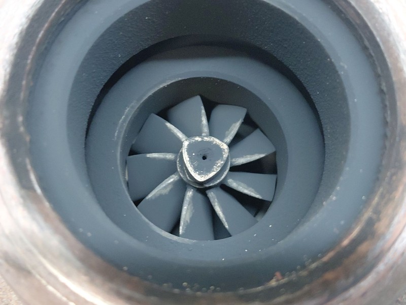 Recambio de turbocompresor para seat leon (1p1) 1.9 tdi referencia OEM IAM   