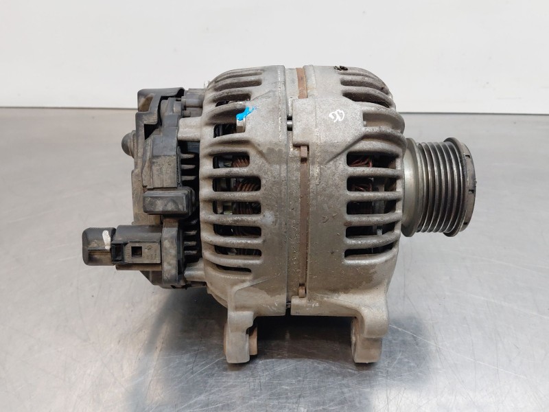 Recambio de alternador para seat altea xl (5p5, 5p8) 1.9 tdi referencia OEM IAM 6F903023F  