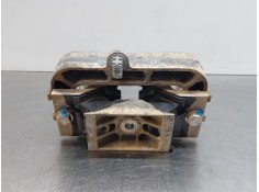 Recambio de soporte motor izquierdo para renault master iii furgón referencia OEM IAM   