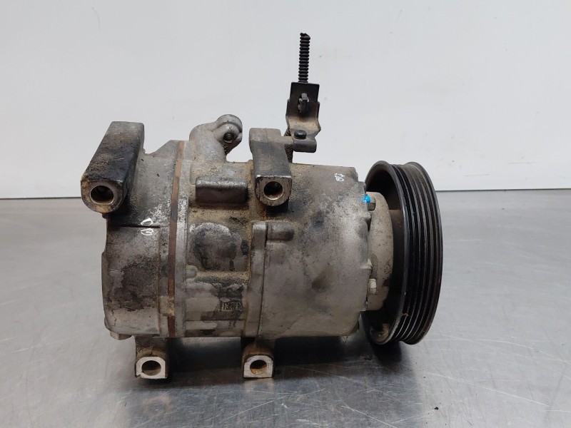Recambio de compresor aire acondicionado para kia carens iv 1.7 crdi referencia OEM IAM 97701A4500  