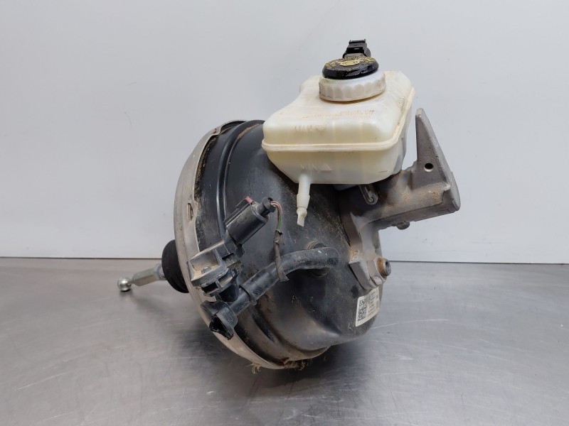 Recambio de servofreno para audi a4 ber. (b8) multitronic referencia OEM IAM 8K0612107D 8K0612103N 