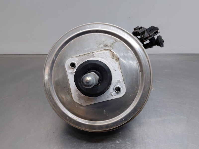 Recambio de servofreno para audi a4 ber. (b8) multitronic referencia OEM IAM 8K0612107D 8K0612103N 