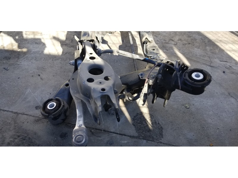 Recambio de puente trasero para lexus is 300h referencia OEM IAM 5120630142   Recambio de puente trasero para lexus is 300h referencia OEM IAM 5120630142
