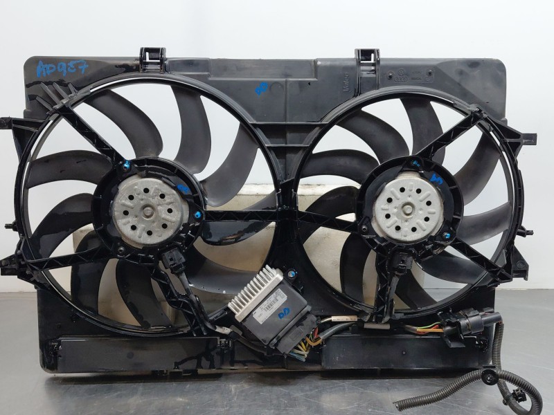 Recambio de electroventilador para audi a4 ber. (b8) multitronic referencia OEM IAM 8K0121003P  