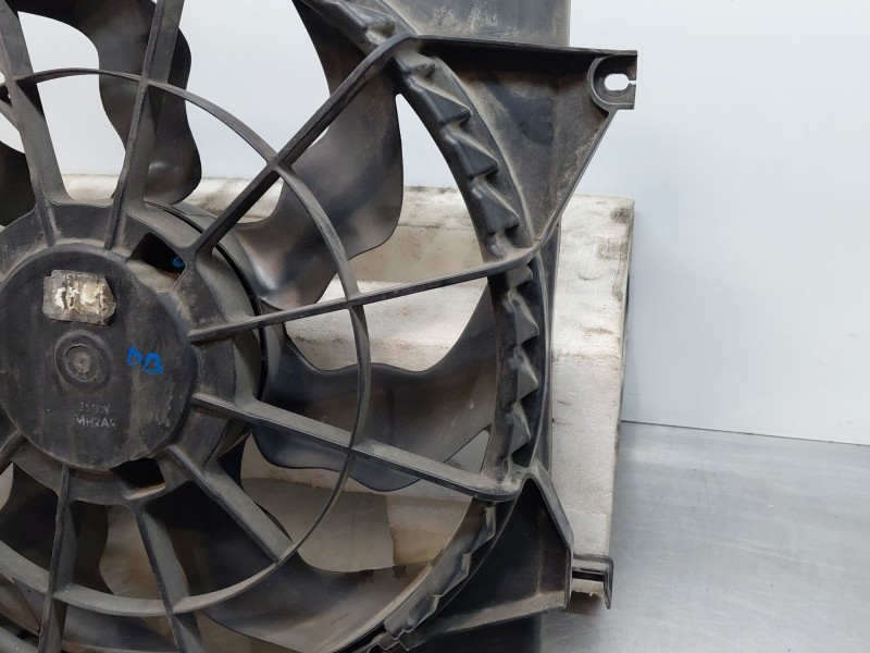 Recambio de electroventilador para kia carens iv 1.7 crdi referencia OEM IAM 25380A4510  
