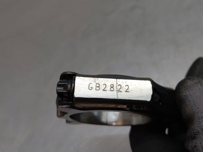 Recambio de biela para kia carens iv 1.7 crdi referencia OEM IAM 235102A300  