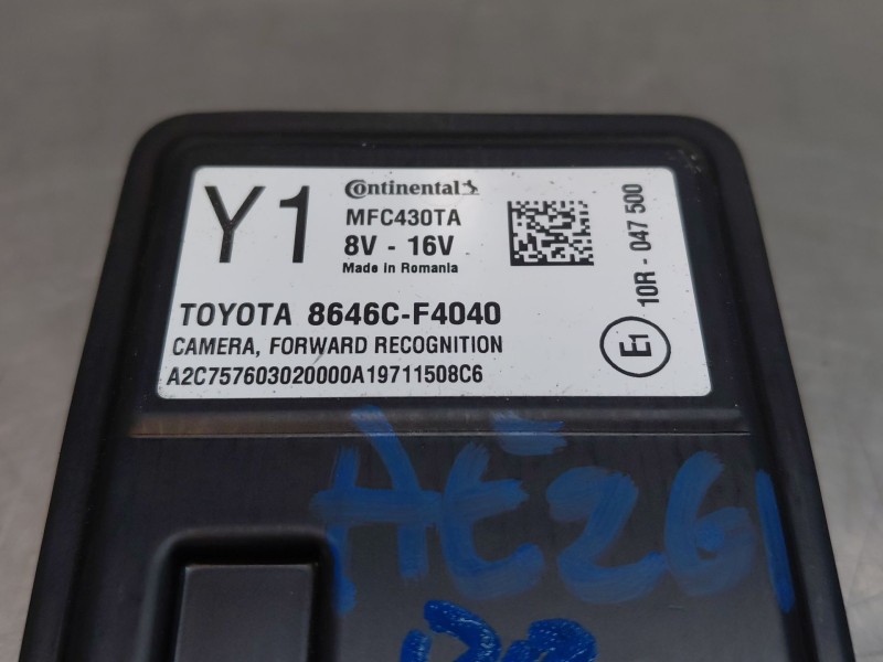 Recambio de sensor de aparcamiento para toyota c-hr hybrid referencia OEM IAM 8646CF4040  