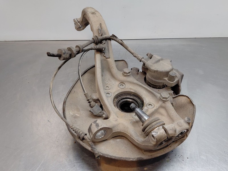 Recambio de mangueta delantera derecha para audi a4 ber. (b8) multitronic referencia OEM IAM 4G0407254B  