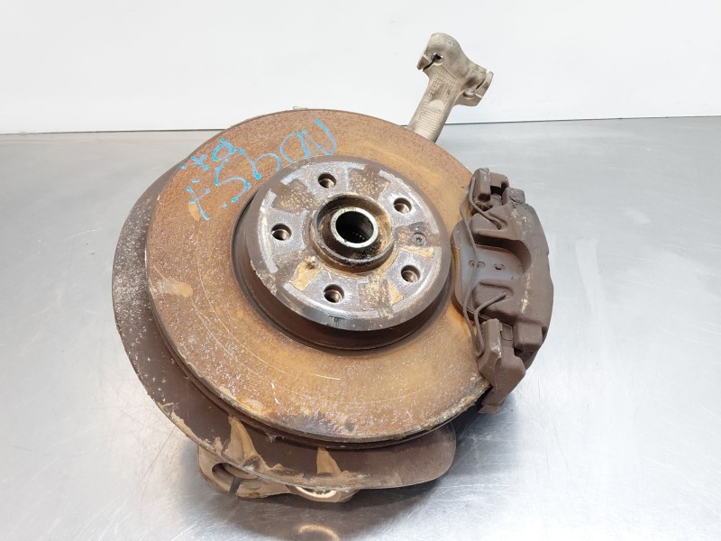 Recambio de mangueta delantera izquierda para audi a4 ber. (b8) multitronic referencia OEM IAM 4G0407253B  