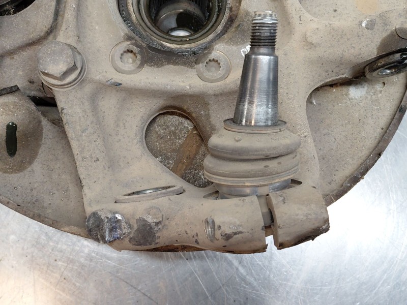 Recambio de mangueta delantera izquierda para audi a4 ber. (b8) multitronic referencia OEM IAM 4G0407253B  