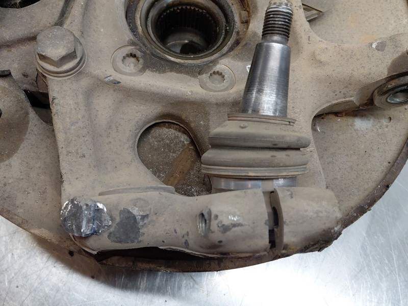 Recambio de mangueta delantera izquierda para audi a4 ber. (b8) multitronic referencia OEM IAM 4G0407253B  