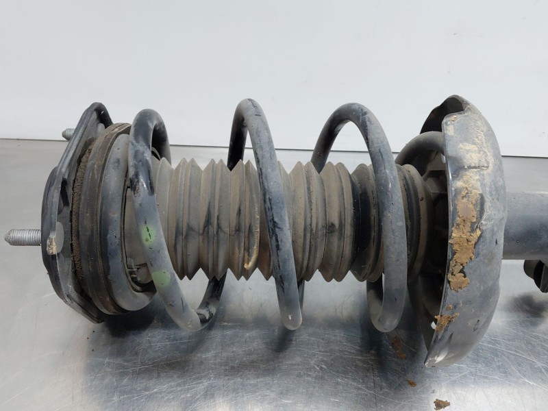 Recambio de amortiguador delantero izquierdo para toyota c-hr hybrid referencia OEM IAM 48520F9021 48520F4021 