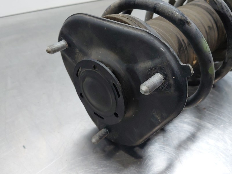Recambio de amortiguador delantero izquierdo para toyota c-hr hybrid referencia OEM IAM 48520F9021 48520F4021 
