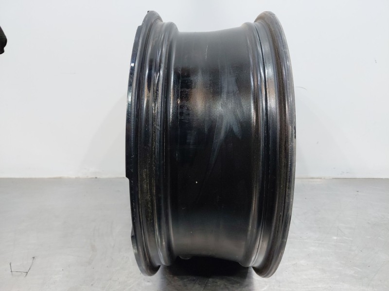 Recambio de llanta para toyota c-hr hybrid referencia OEM IAM   